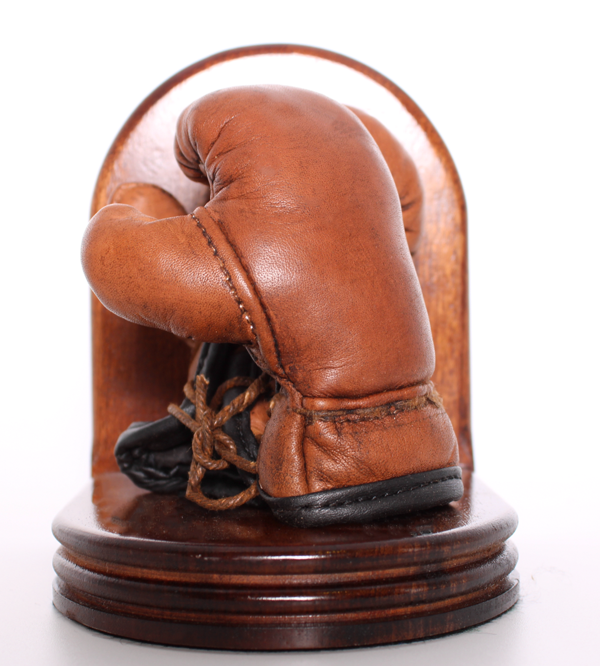 boxing style bookend